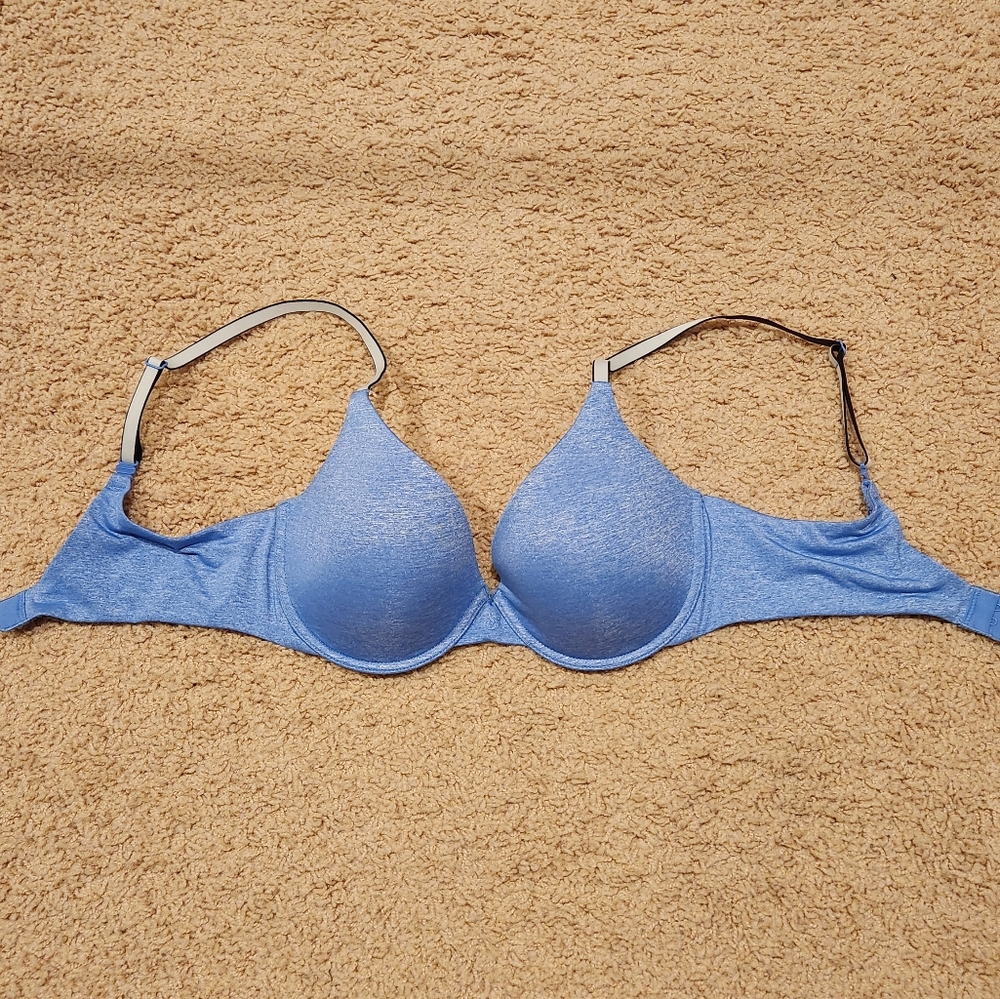 Like New VS uplift semi demi bra